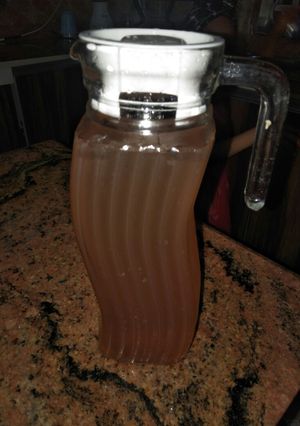 A picture of Mint and lemon juice.