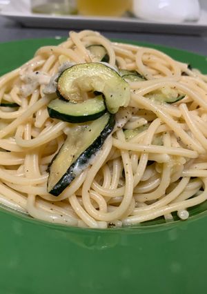 Una foto de 🍝 Espaguetis nerano