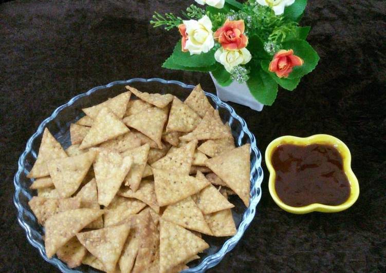 Recipe of Speedy Spicy crispy mexican nachos in desi style with mix lentils