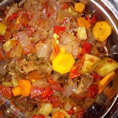 A picture of Miyar Dankali da carrot.