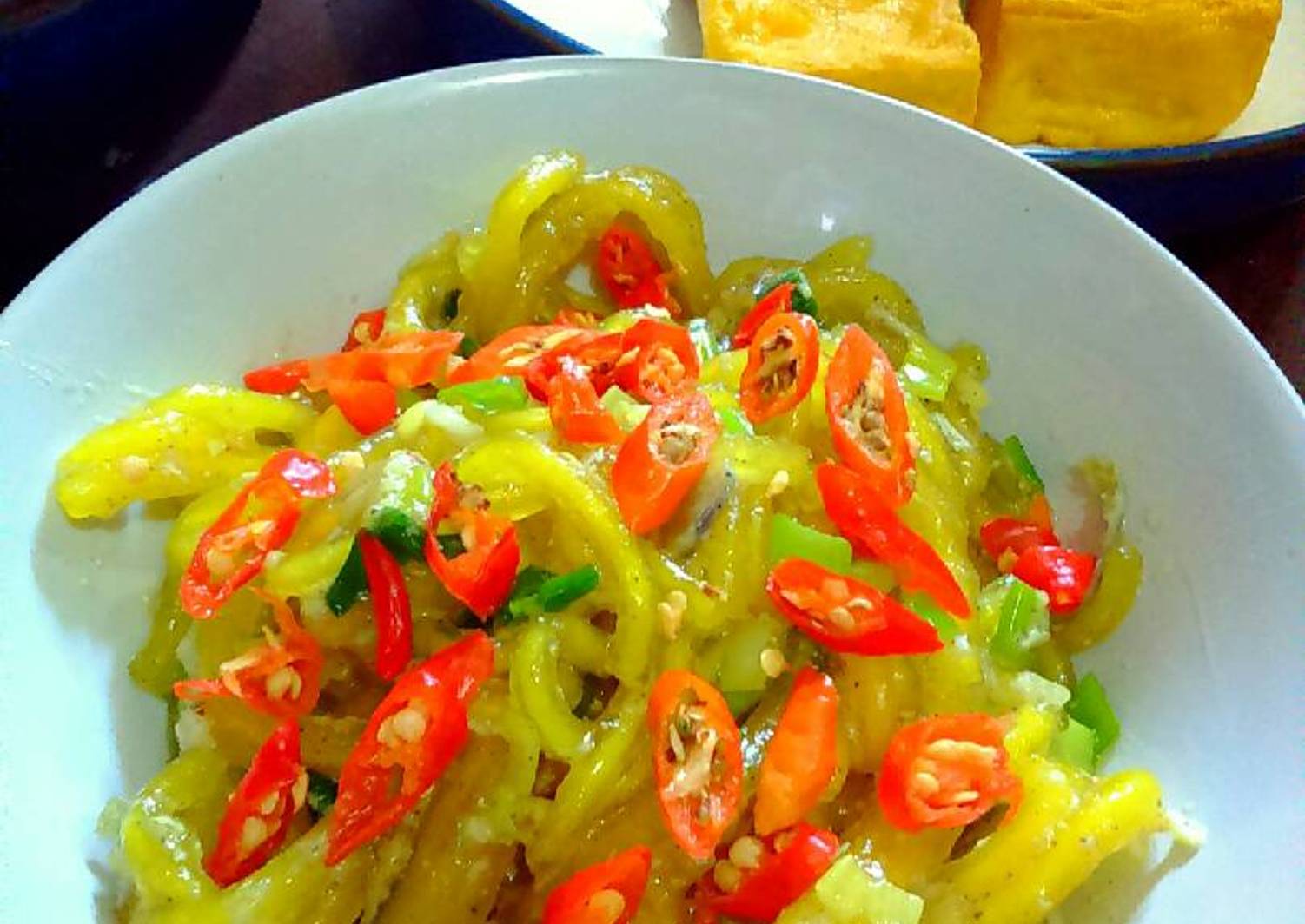 Cemilan Dari Mie Kuning Pilihan resep masakan yang Cemilan Dari Mie Kuning Pilihan resep masakan yang