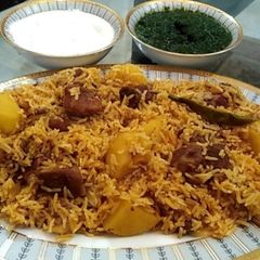 A picture of Memoni Akni.