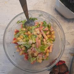 A picture of Chickpea Salad.