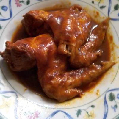 Alitas de pollo en salsa de chile morita, guajillo y ancho Receta de  Herminia Zarate- Cookpad