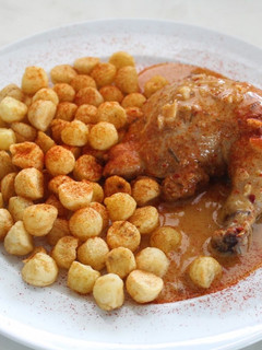 Una foto de Pollo al ajillo
