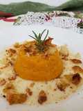 Flan di zucca su crema di parmigiano