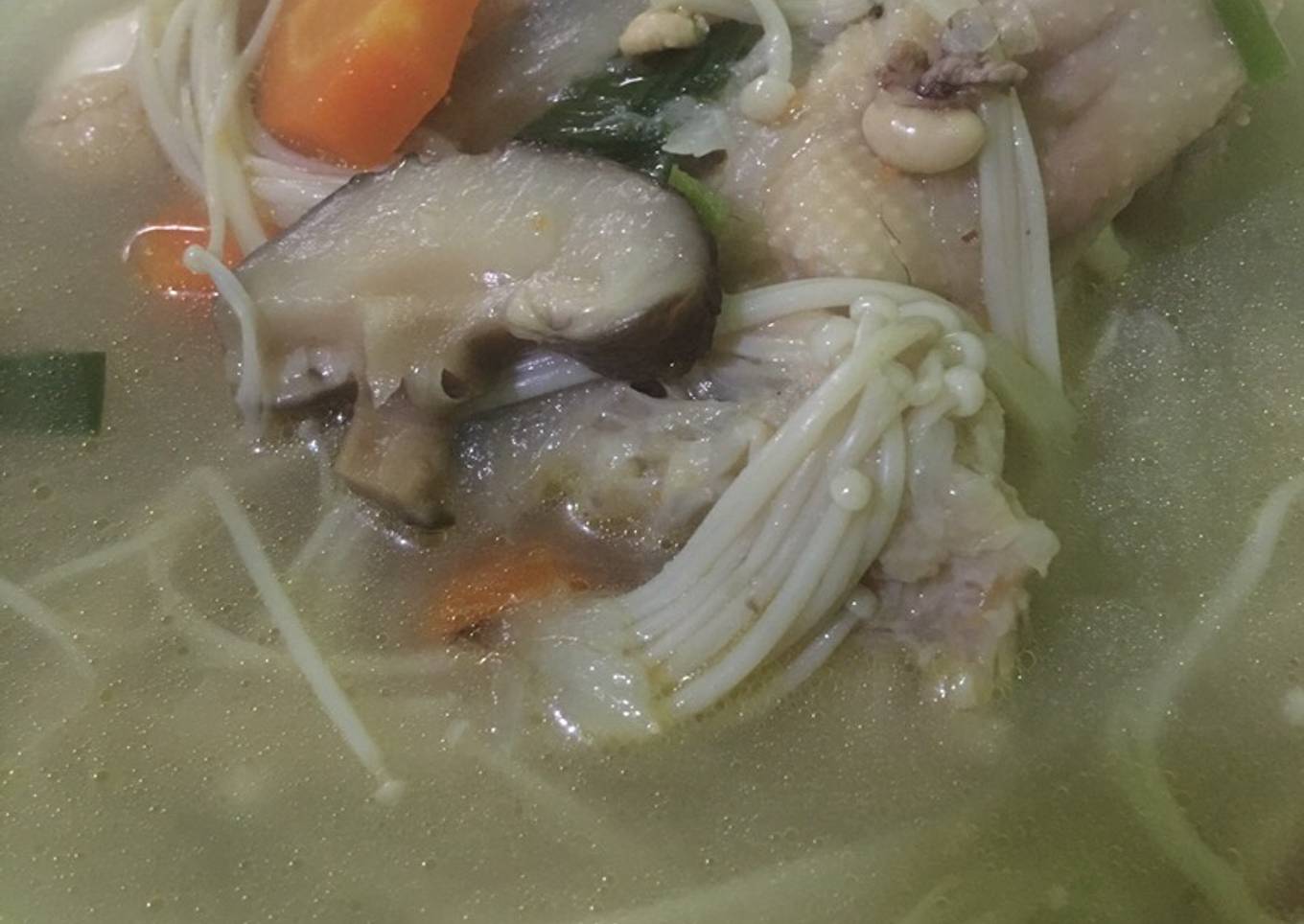 Sop ayam kampung jamur