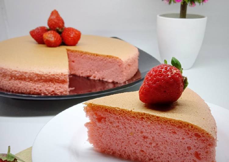 Ogura Strawberry Cake Oven Tangkring