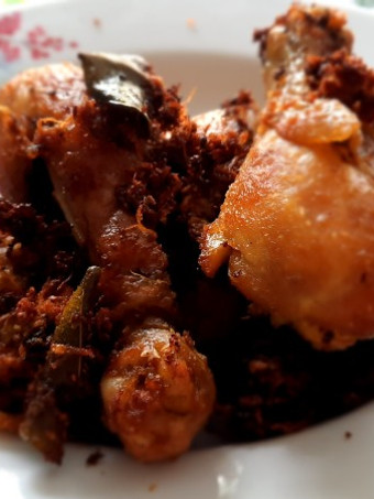 Resep Ayam Goreng Laos Simpel Enak