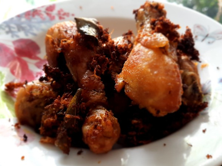 Resep Ayam Goreng Laos Simpel Enak