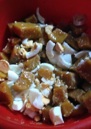 Una foto de Ensalada de batata y huevo duro