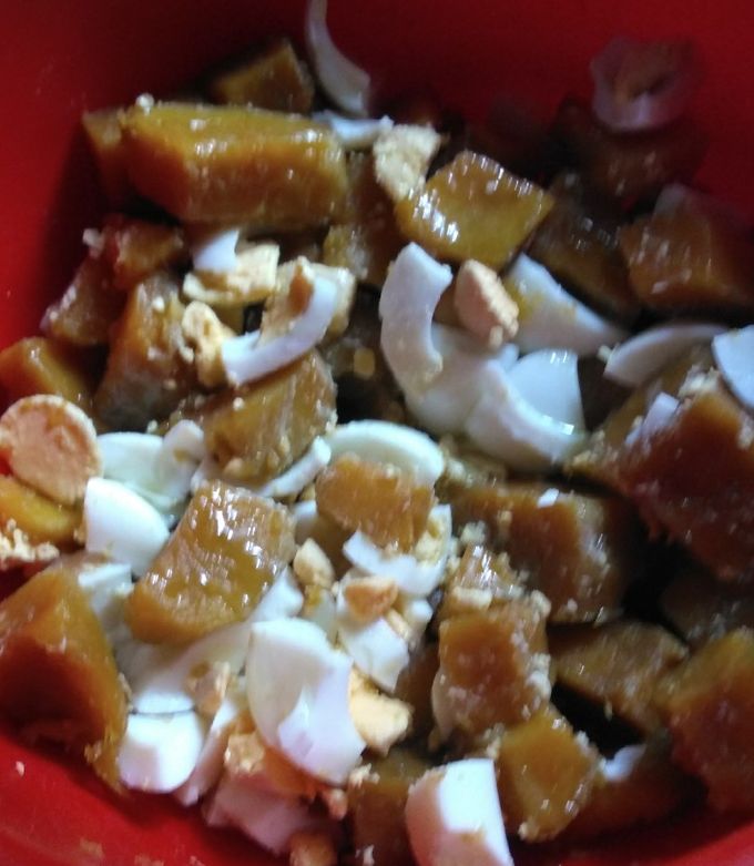 Una foto de Ensalada de batata y huevo duro
