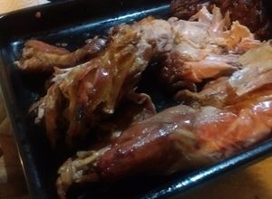 Una foto de Asado a la cruz de chivito