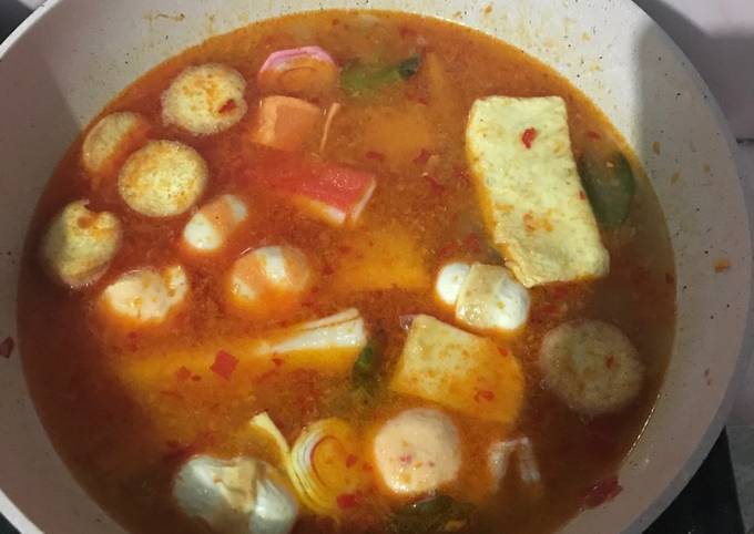 Resep Tomyam Suki Oleh Yannamarmar Cookpad