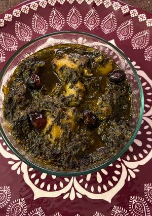 A picture of Aloo Palak.