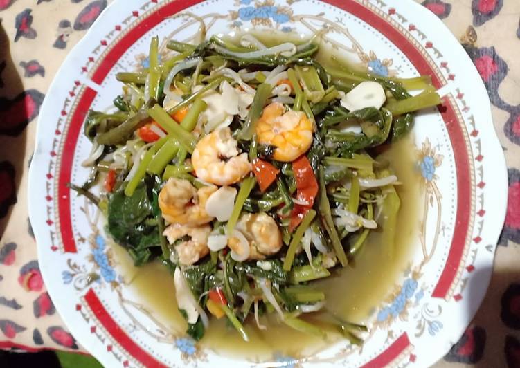 Cara Gampang Membuat Tumis Kangkung Saos Tiram Anti Gagal