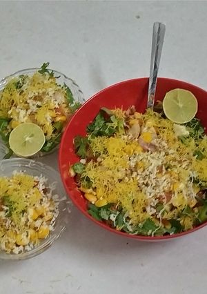 મકાઈ ની ભેળ (Makai Bhel Recipe In Gujarati) રેસીપી મુખ્ય ફોટો