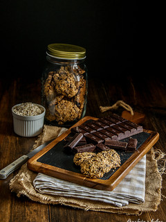 Una foto de Galletas de avena y chocolate