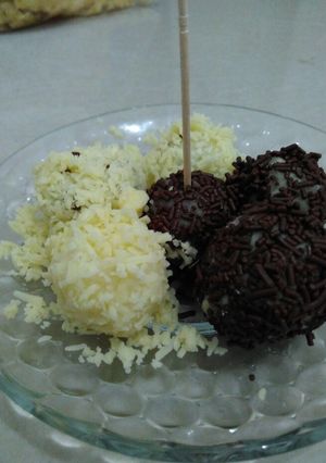Foto resep Singkong bola keju coklat (sibojuco)