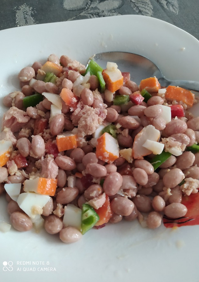 Una foto de Ensalada de alubias pintas