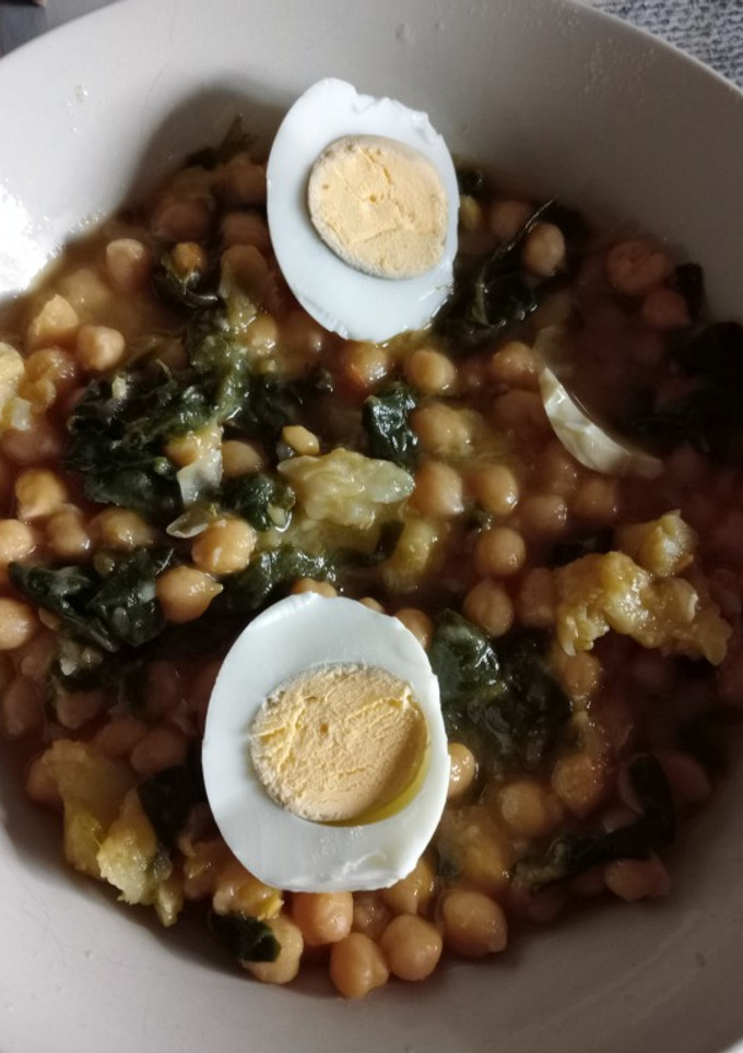 Una foto de 🥄Potaje de Vigilia 🕯️