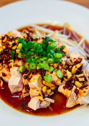 A picture of Mouth-watering chicken.