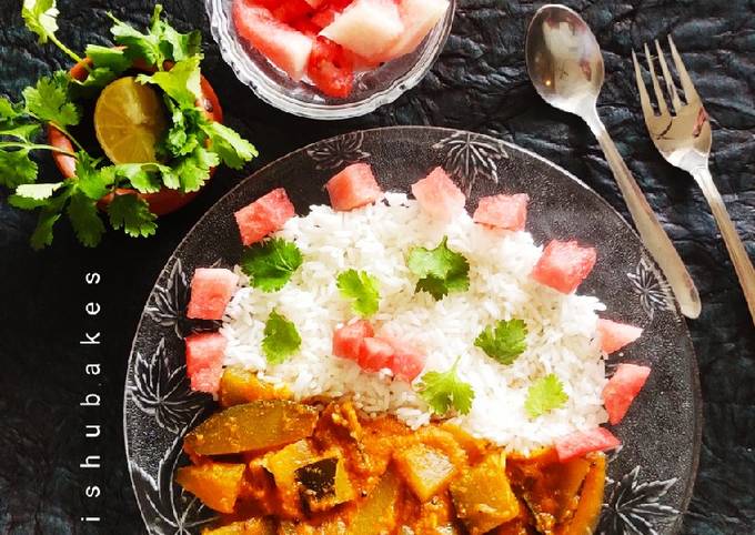 Watermelon Peels Curry with Steamed Rice