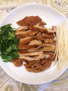 年菜滷大腸 的食譜成品照片