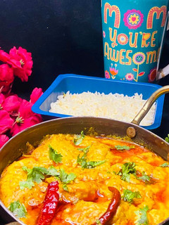 पंजाबी कढ़ी पकौड़ा(PUNJABI KADHI PAKODA RECIPE IN HINDI) रेसिपी मुख्य फोटो