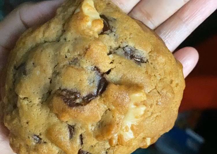 Cara Gampang Membuat Cookies coklat (Soft baked), Enak