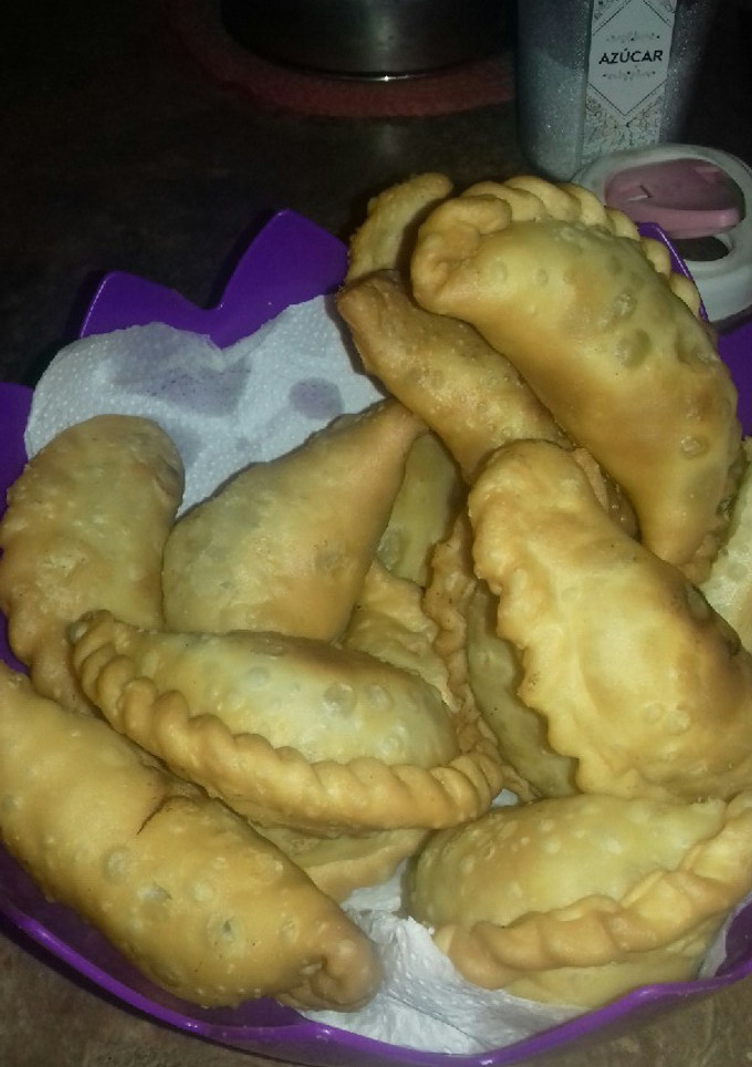 Una foto de Empanadas de carne fritas fáciles 😊