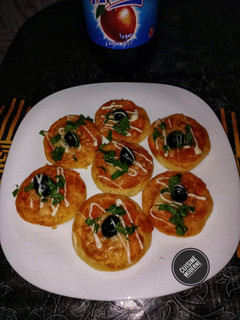 صورة لوصفة ميني بيتزا 🍕 بعجينة قطنية 🍕
