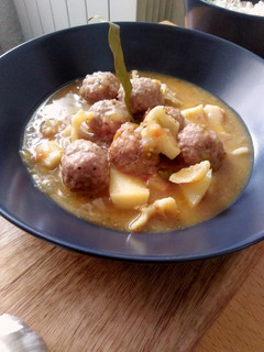Una foto de Albóndigas con sepia