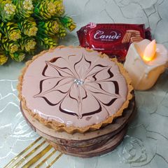 Candi Cadbury Tart A picture of Candi Cadbury Tart.