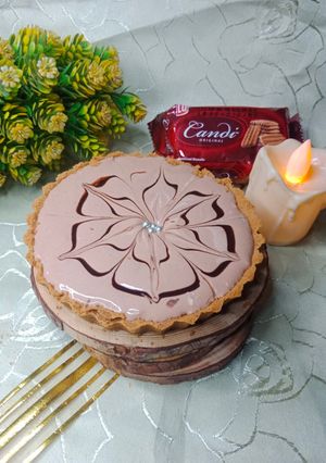 A picture of Candi Cadbury Tart.
