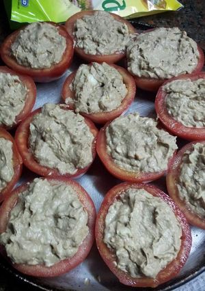 Una foto de Tomates rellenos 👌