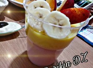 صورة لوصفة فلان الفانيلا والفرولة 🍓🍓