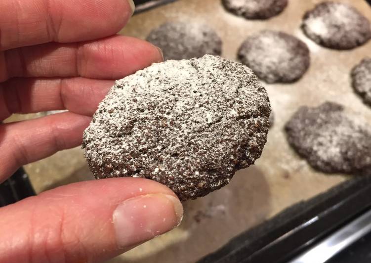 Chocolate Almond Cookies