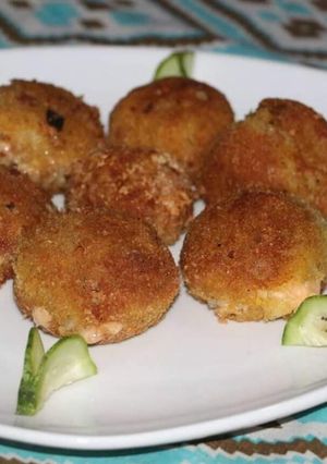 A picture of Cheezy balls.