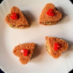 A picture of Healthy & Nutritious Brown Bread Sandwich Hearts.