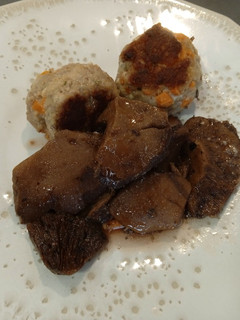 Una foto de Albóndigas con rovellons o níscalos