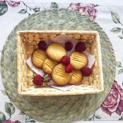 A picture of Corn biscuit.