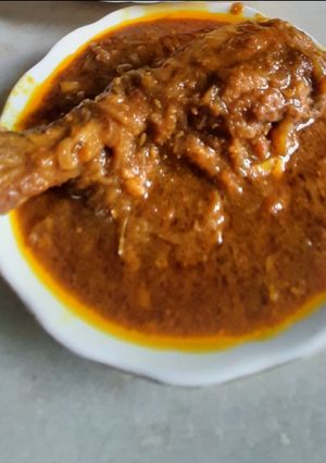 চিকেন কষা (chicken kosha recipe in bengali) রেসিপির প্রধান ছবি