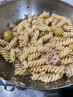 Una foto de Ensalada de pasta al orégano