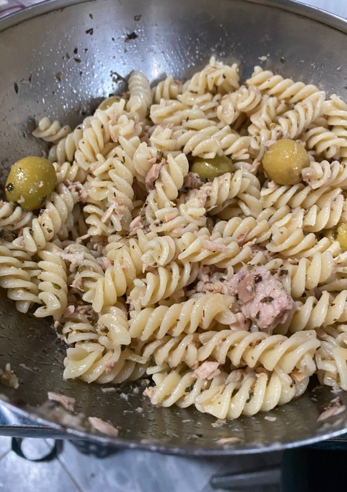 Una foto de Ensalada de pasta al orégano