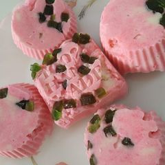 A picture of Rose Chocolate.