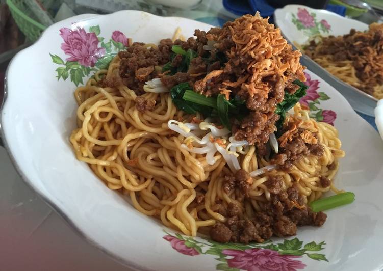 Bakmi babi ala ijowcafe v.simple