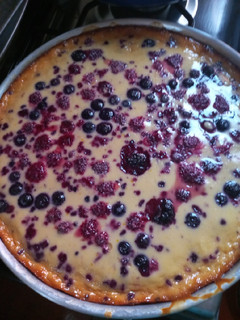 Una foto de Kuchen frutos rojos