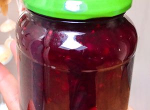Hình của món 🌱 Mứt Mâm Xôi Đen Nguyên Quả (Blackberry Jam).