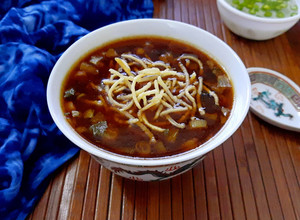 A picture of Veg Manchow Soup.